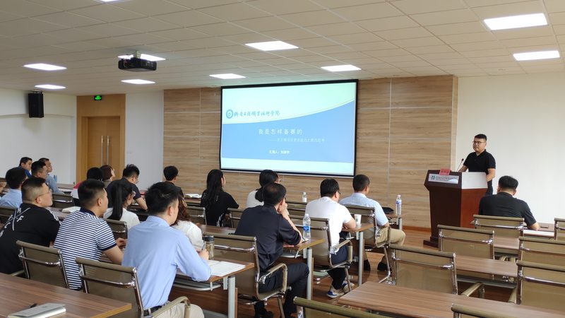 上海市教育考试院官网：http://www.shmeea.edu.cn/