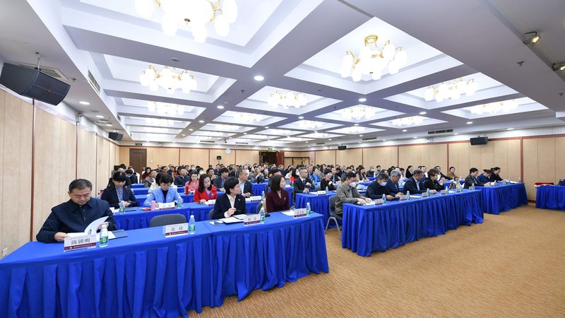 水电工考试项目解析：电工培训的关键路径